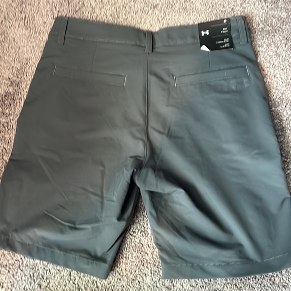 Shorts - Picture 2 of 4